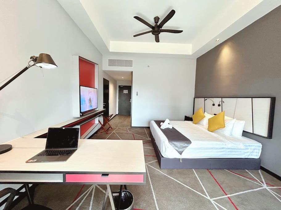 M101 Klcc Kl City King Suites By Livin Kuala Lumpur Exterior foto