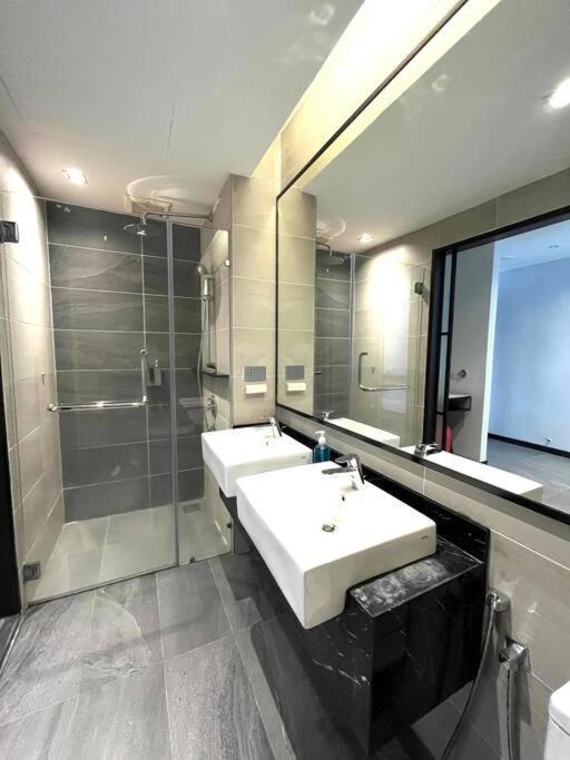 M101 Klcc Kl City King Suites By Livin Kuala Lumpur Exterior foto